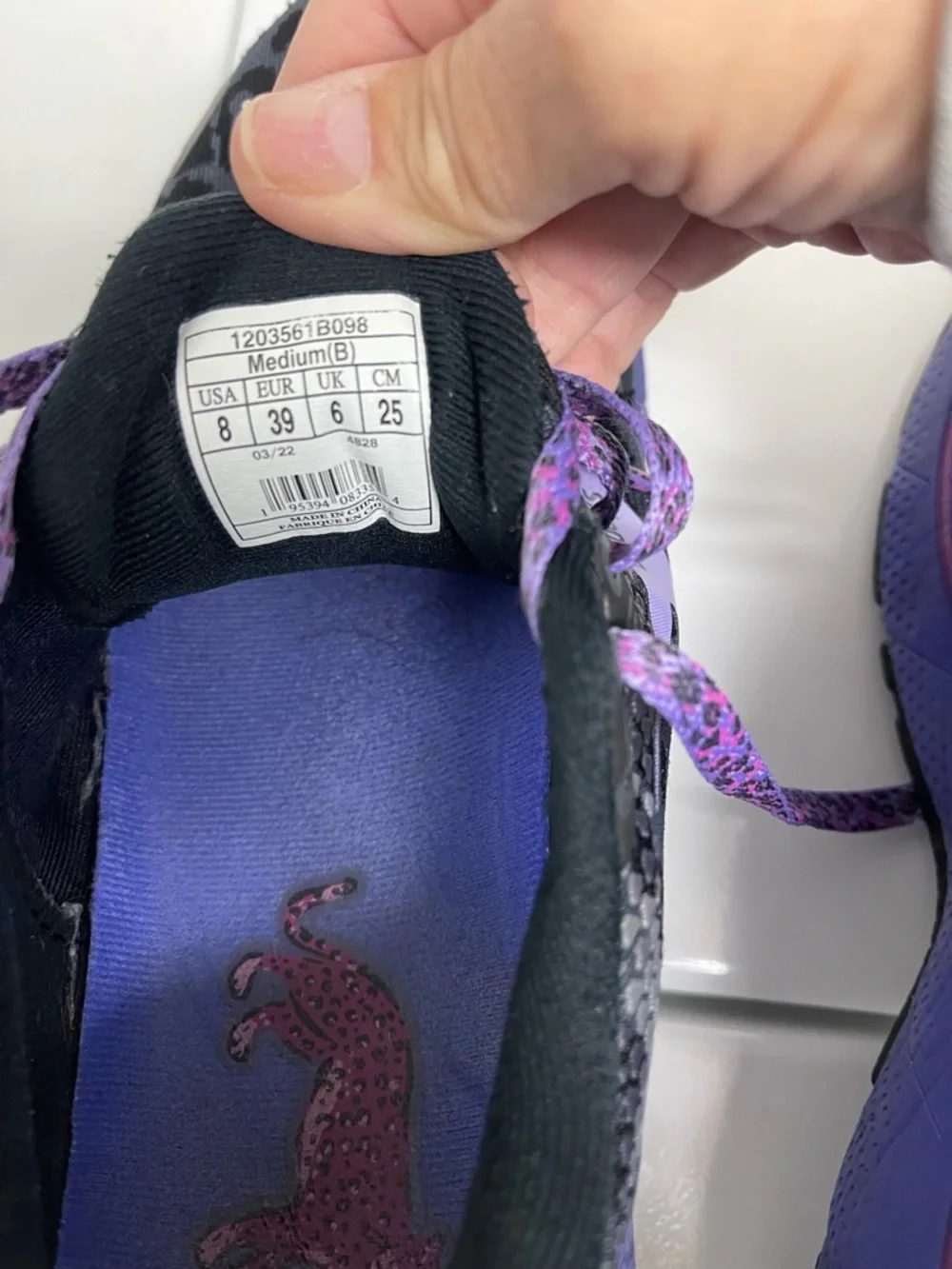 Brooks Ghost 14 Women's Running Shoes - Black with Purple/Pink Accents - Picture 5 of 6